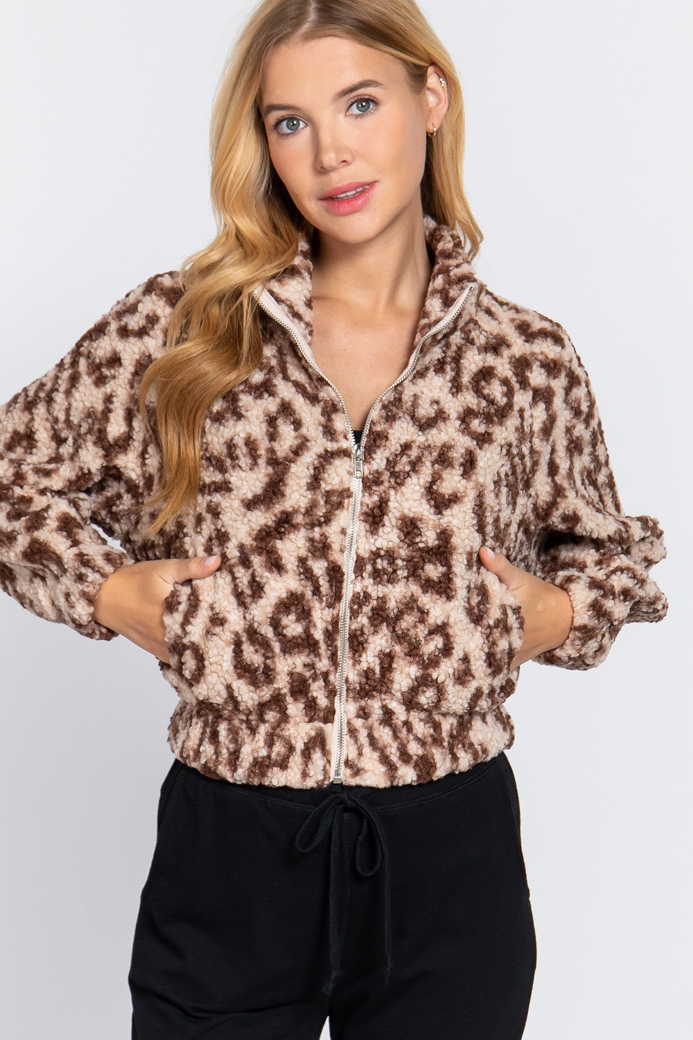 LONG SLEEVE ANIMAL PRINT FAUX FUR JACKET