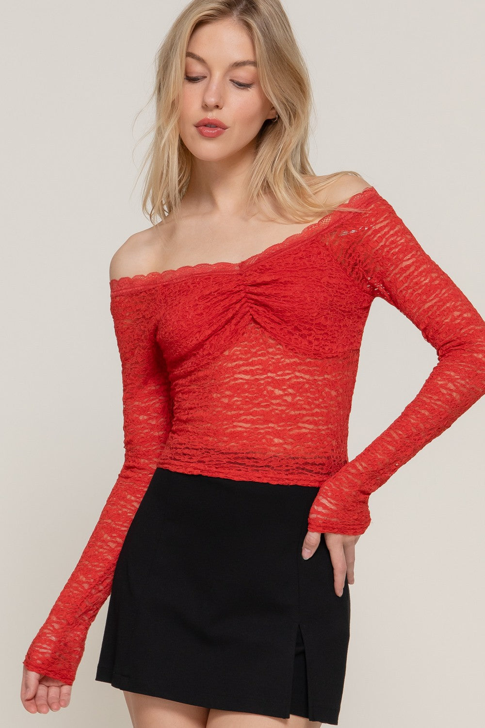 OFF THE SHOULDER STRETCH LACE TOP