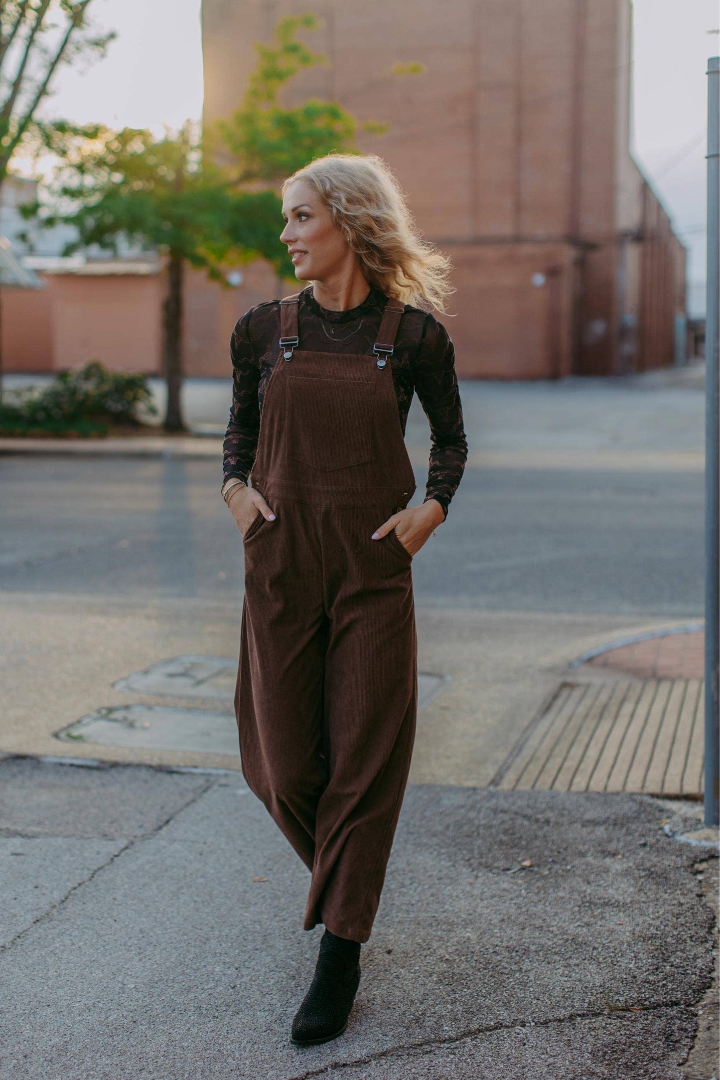 MK396 3D Printed Longhorn Mesh Top - Black/Brown